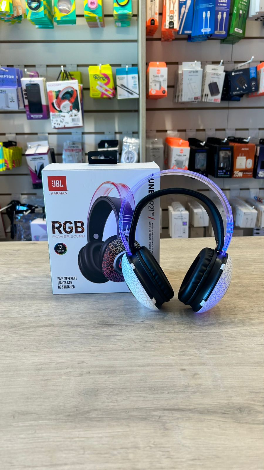 Auricular JBL TUNE JB921