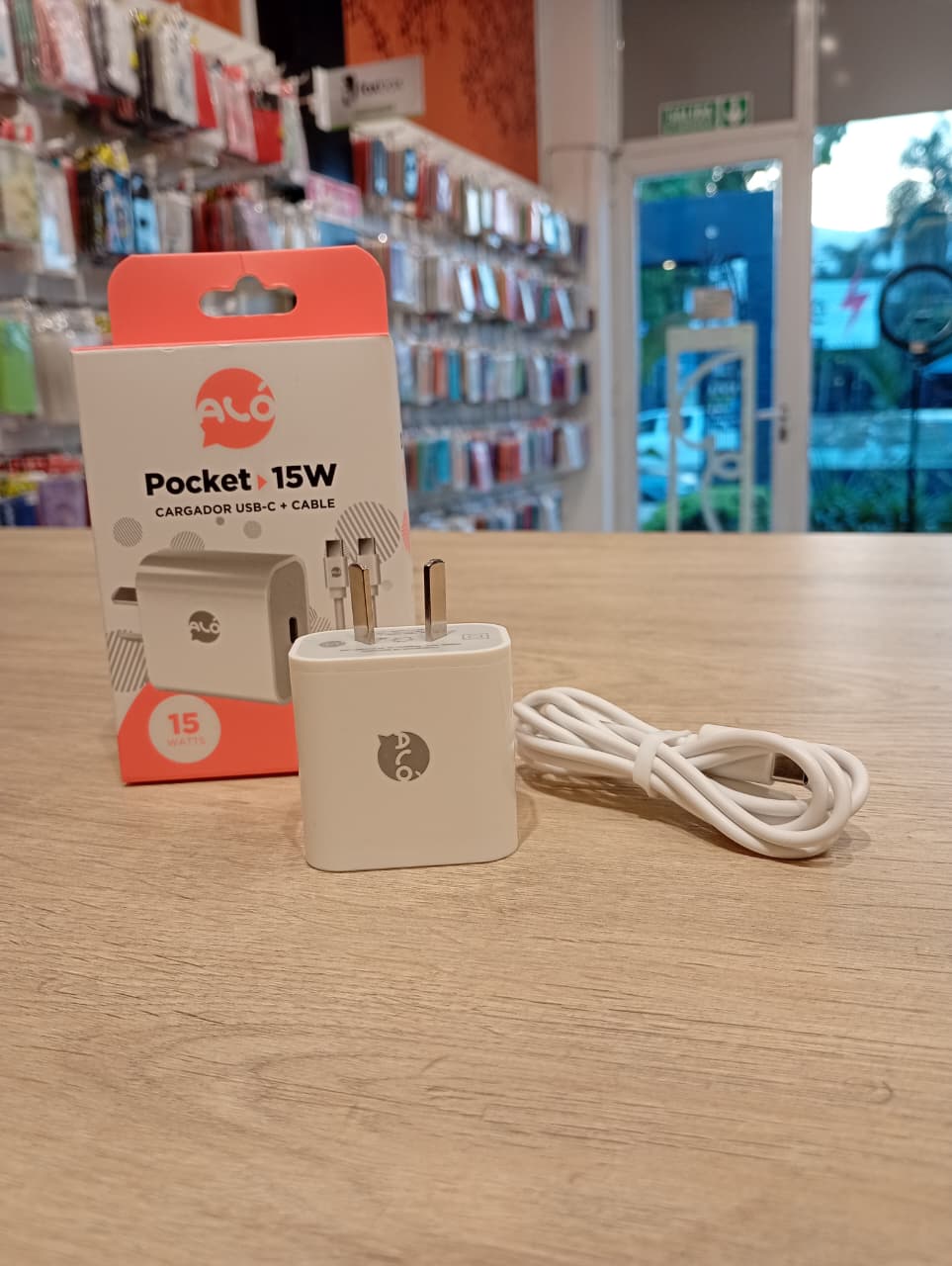 Cargador ALO Pocket 15W TC con cable TC