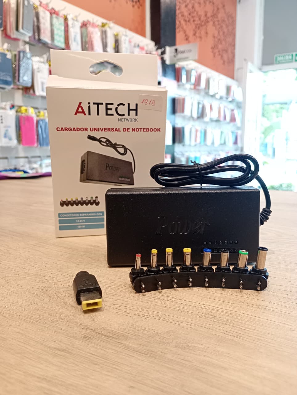 Cargador Universal Aitech Notebook ESECH-4